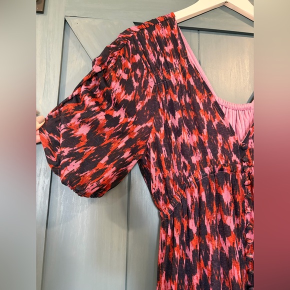 By Anthropologie Printed Ruched-Sleeve Maxi Dress Size Small - Picture 4 of 11